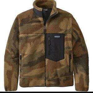 Patagonia Men's Brown Camouflage Fleece Jacket